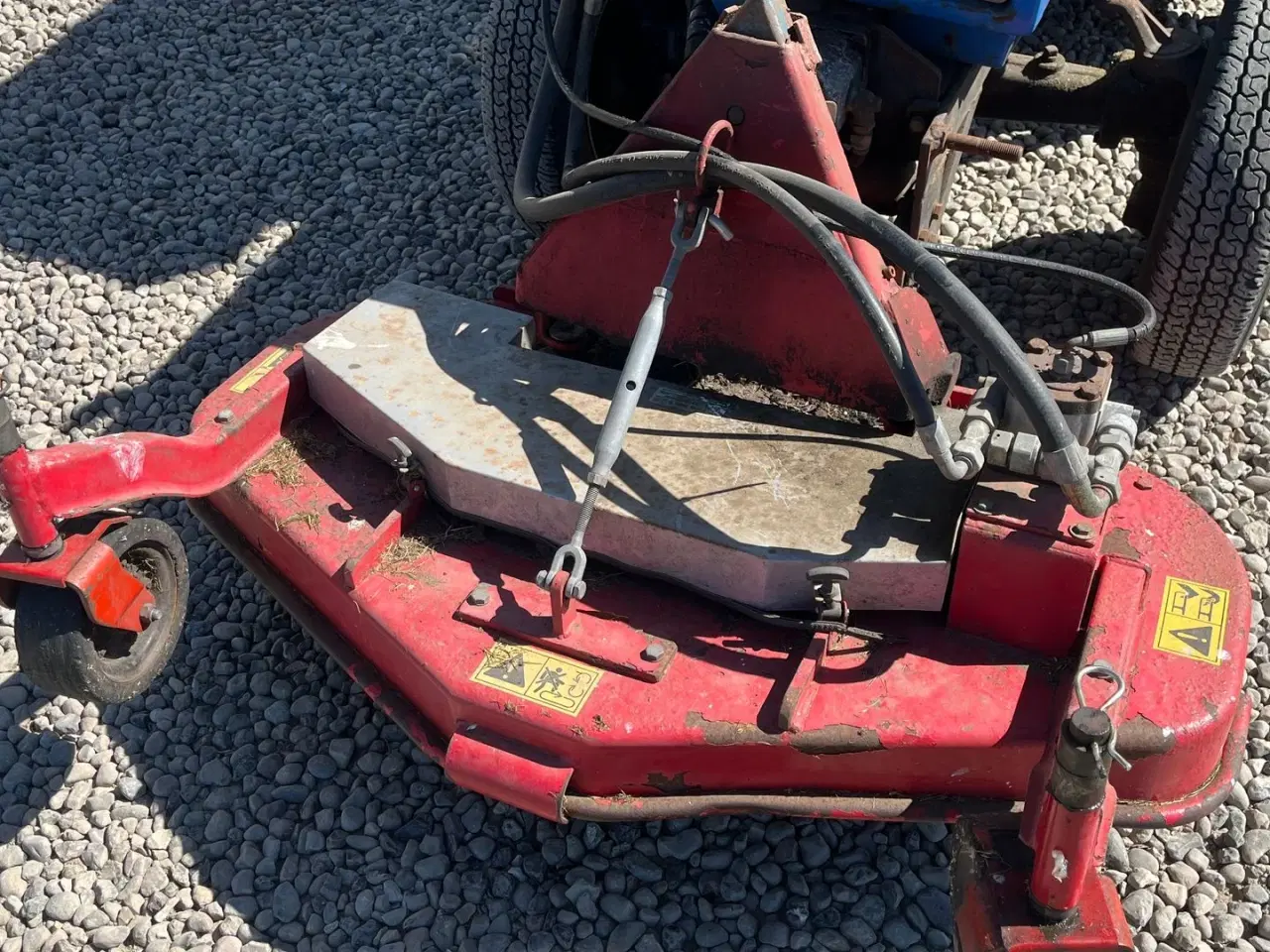Billede 4 - Iseki 3210 Med klipper og kost