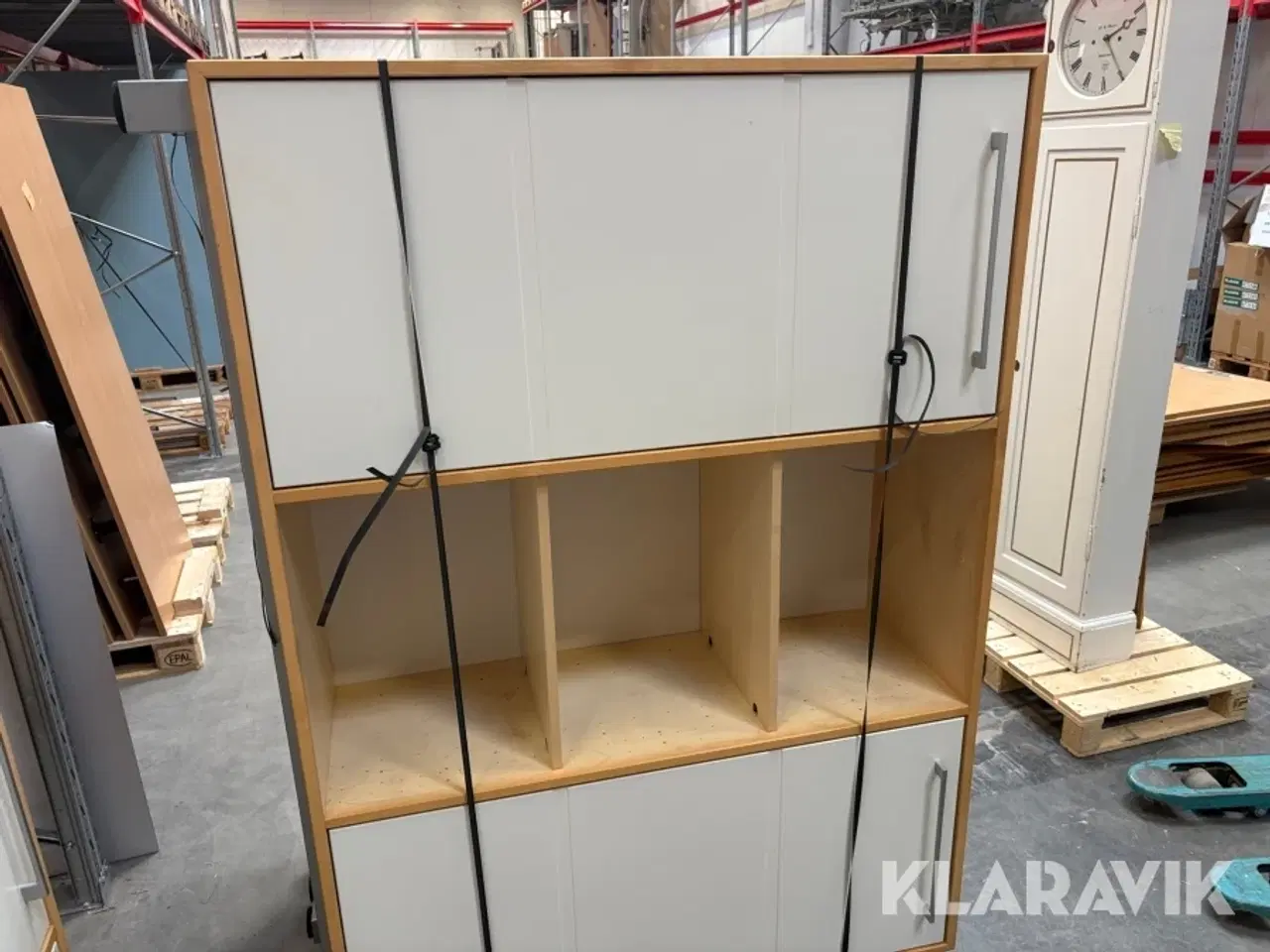 Billede 2 - Skabe 2 styk