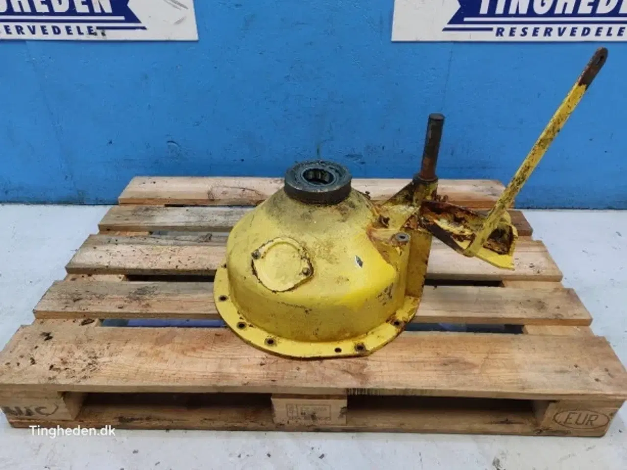 Billede 17 - New Holland TX34 Flange 80919171