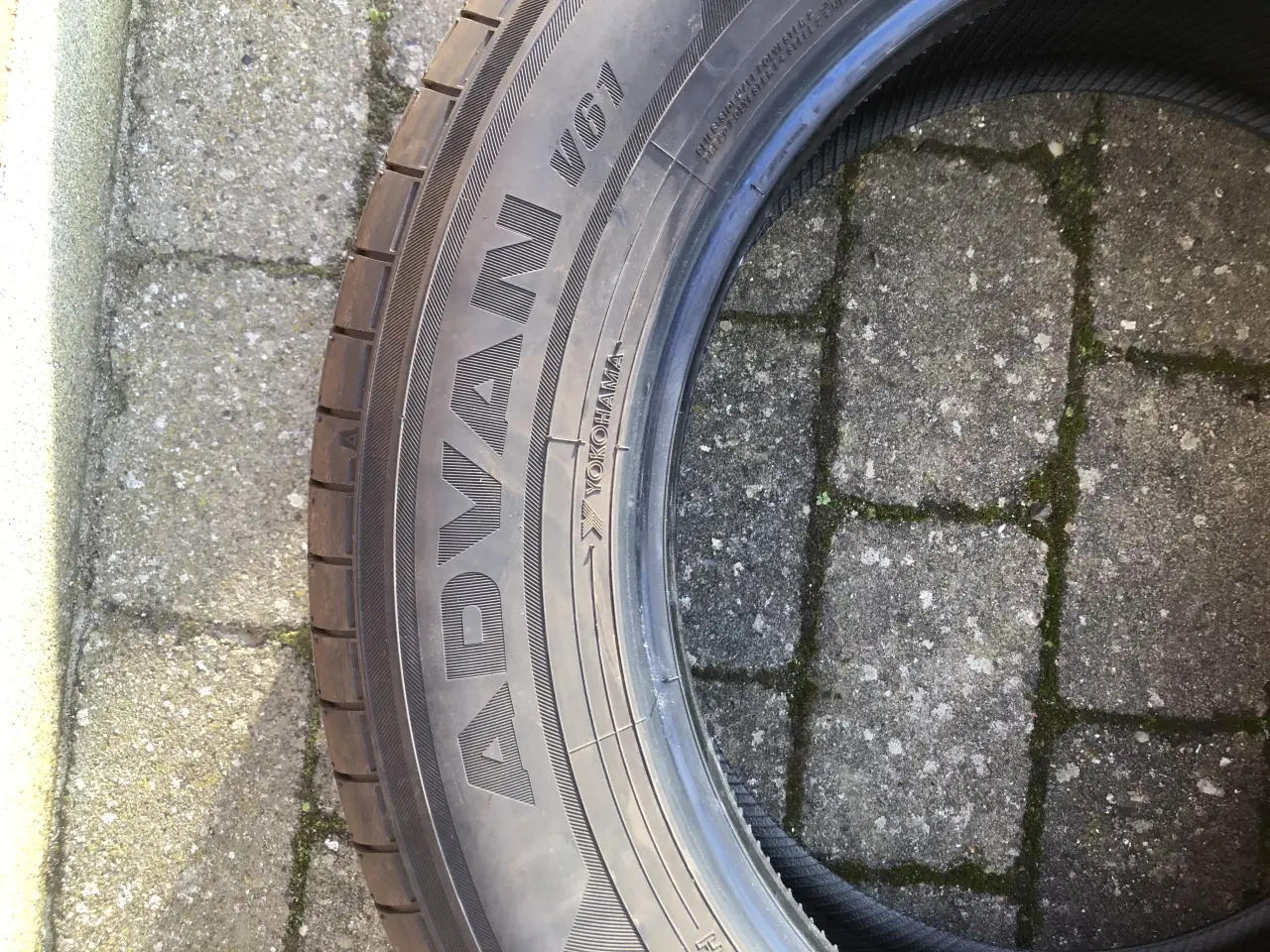 Billede 4 - 4 stk. helt nye Sommerdæk.