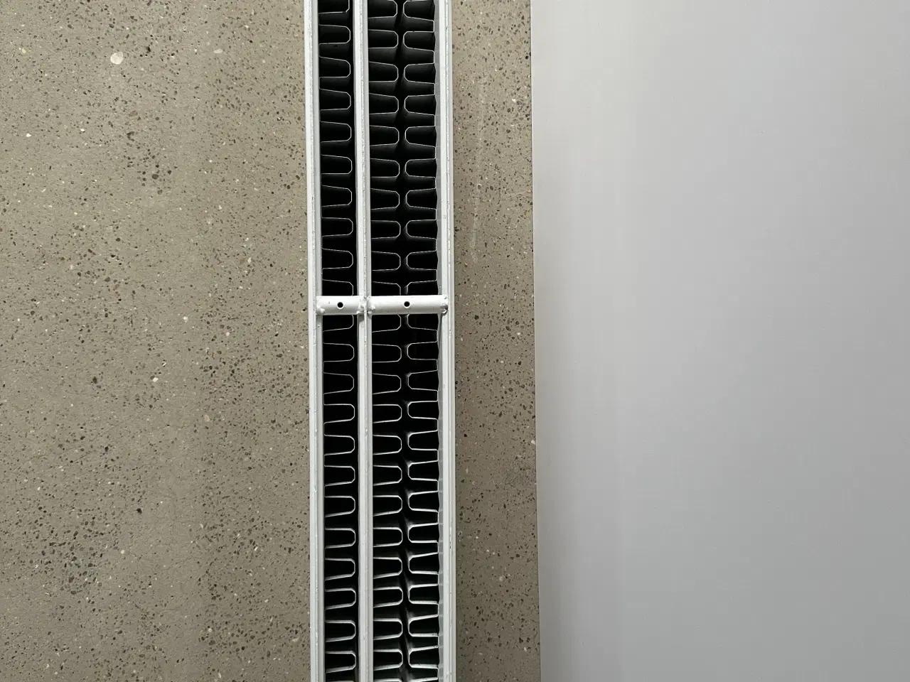 Billede 4 - Thor radiator med danfoss termostat ra 2990, 1000 x 150 x 300mm, hvid
