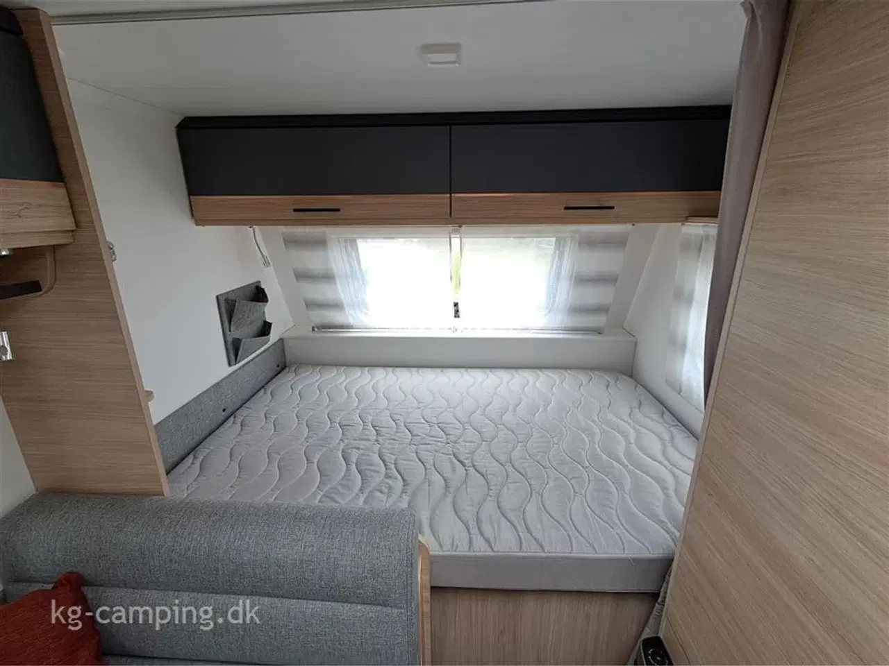 Billede 5 - 2022 - Caravelair ALBA 486 style   Velholdt familievogn med 2 køjer fuldautomatisk mover og posemarkise