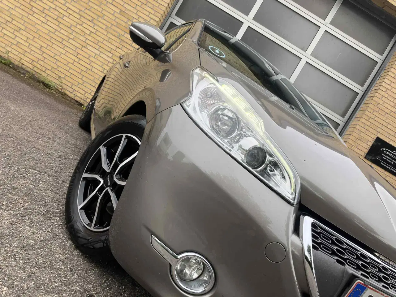Billede 2 - Peugeot 208 1.2 VTI 