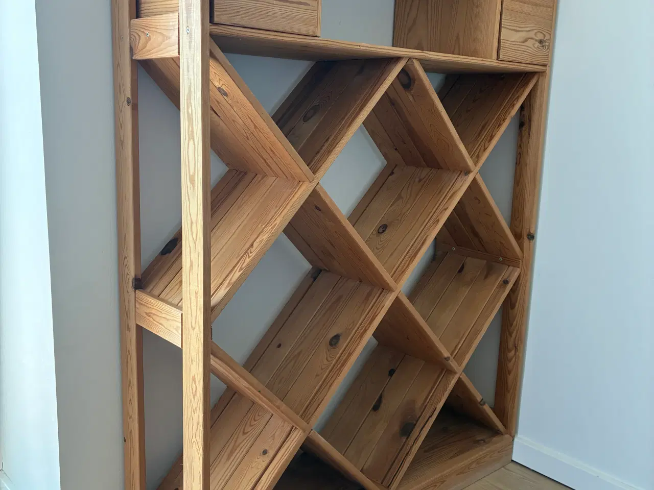 Billede 1 - FDB design vinreol