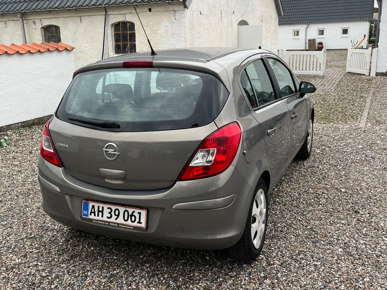 Billede 4 - Fin Opel Corsa, twinsport Enjoy 1,0 