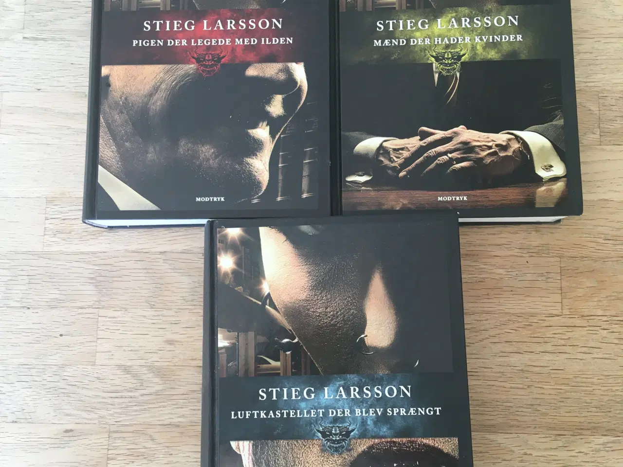 Billede 1 - Stieg Larsson bøger sælges