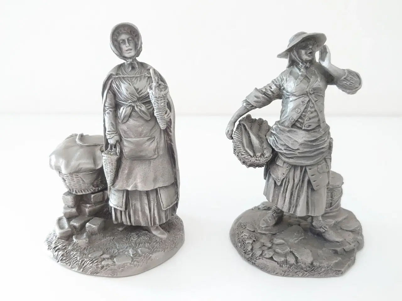 Billede 1 - 2 tinfigurer fra "Fine Pewter JP 1977 , engelske.