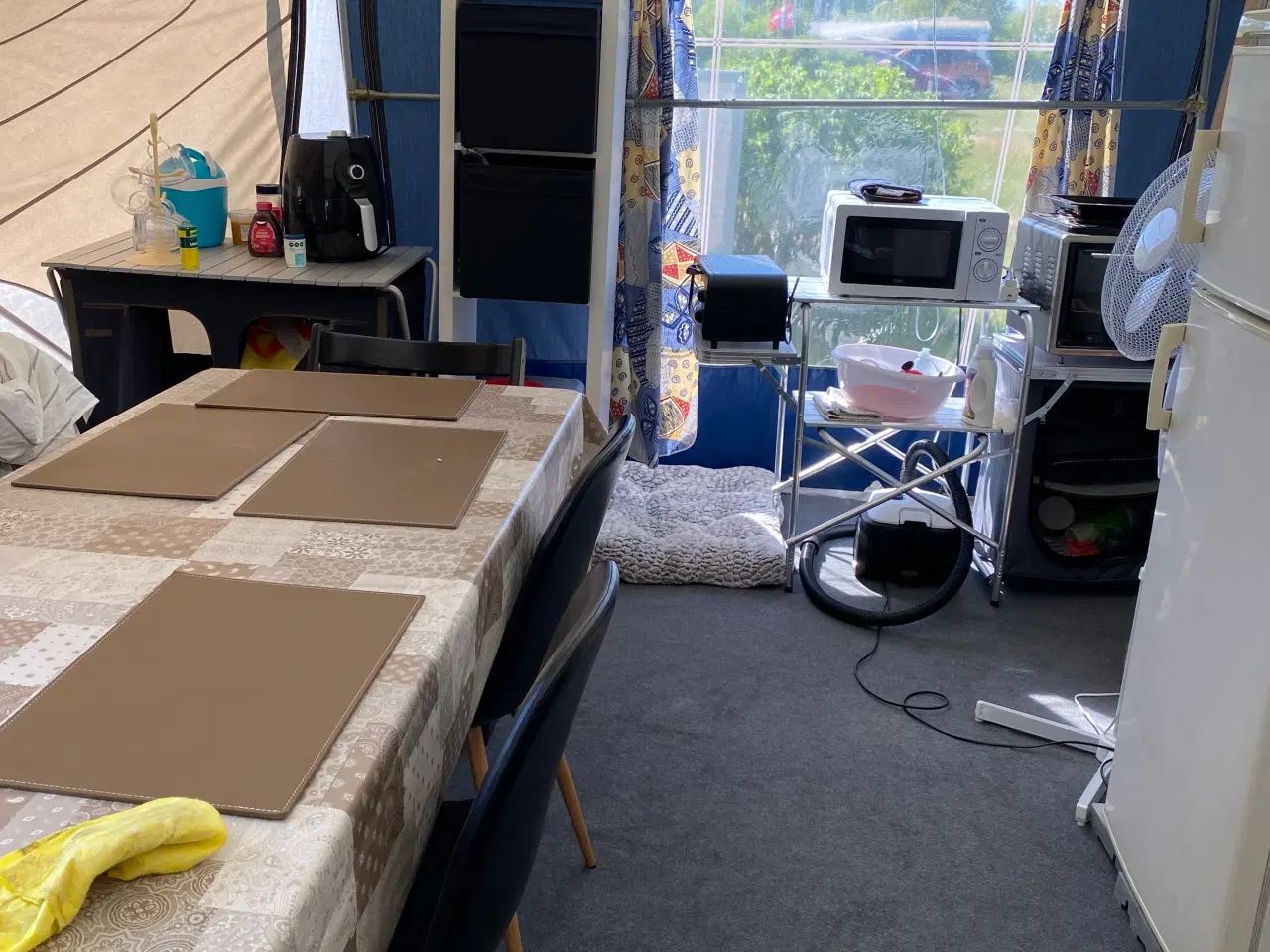 Billede 7 - Campingvogn udlejes 