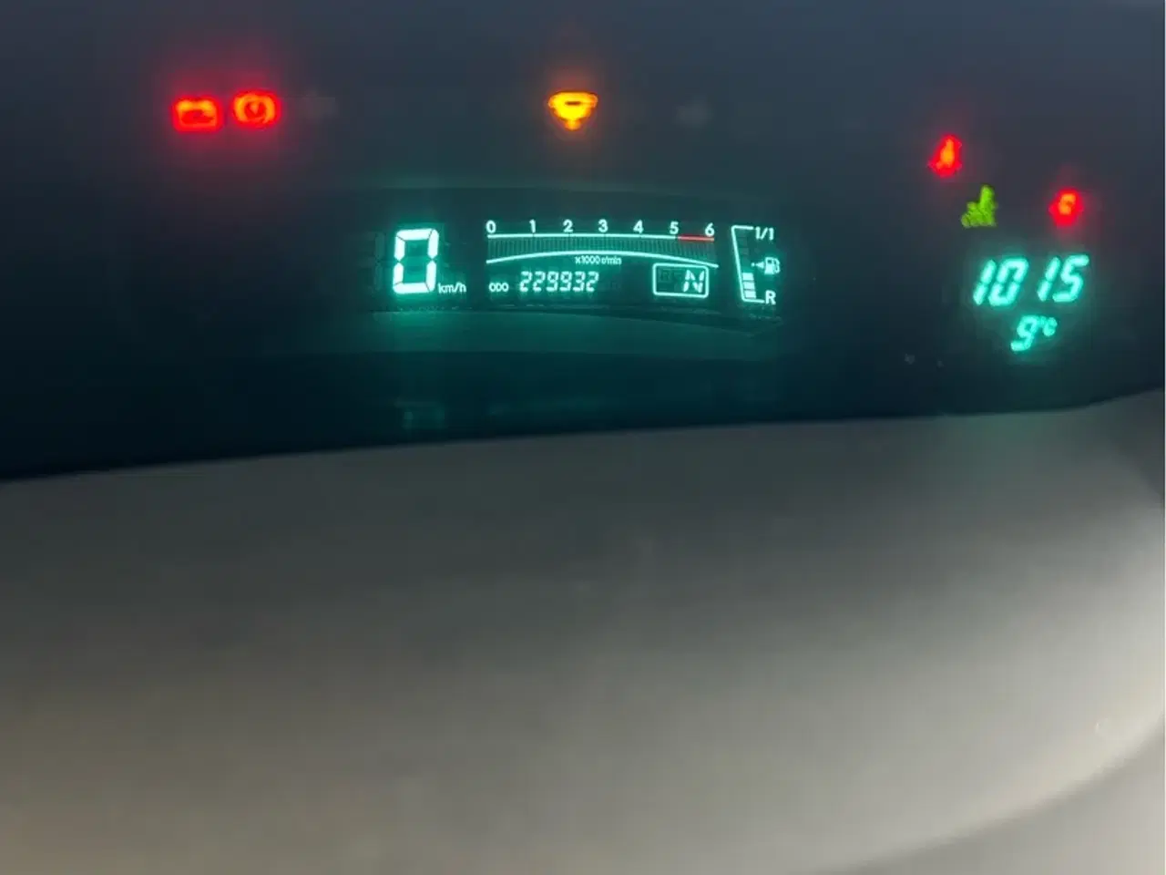 Billede 16 - Toyota Yaris 1,4 D-4D aut. 5 dørs 90HK 5d