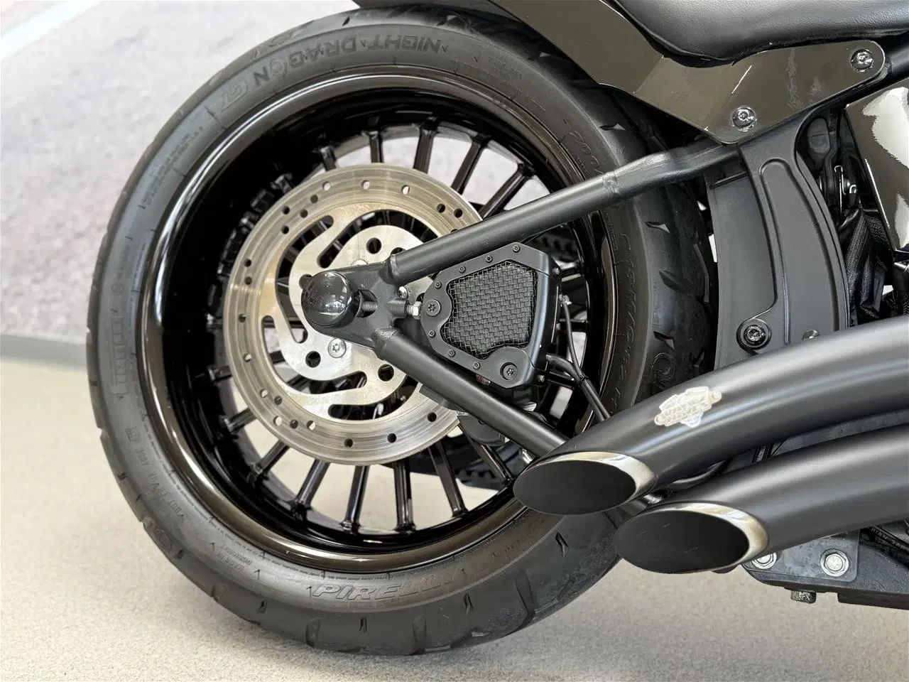 Billede 12 - Harley-Davidson FXS Blackline 110"