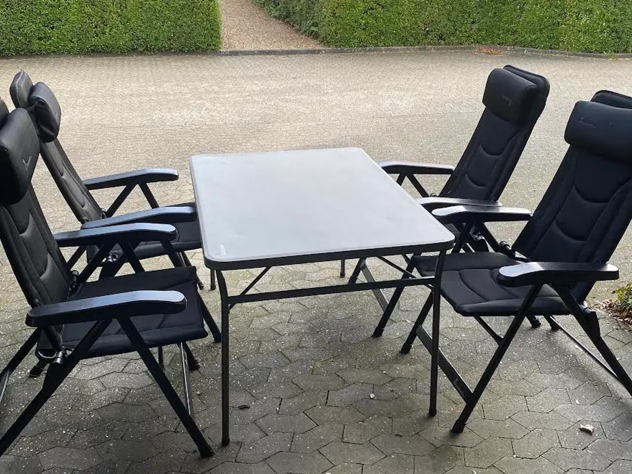 Billede 1 - bord/stole sælges, 1200 kr