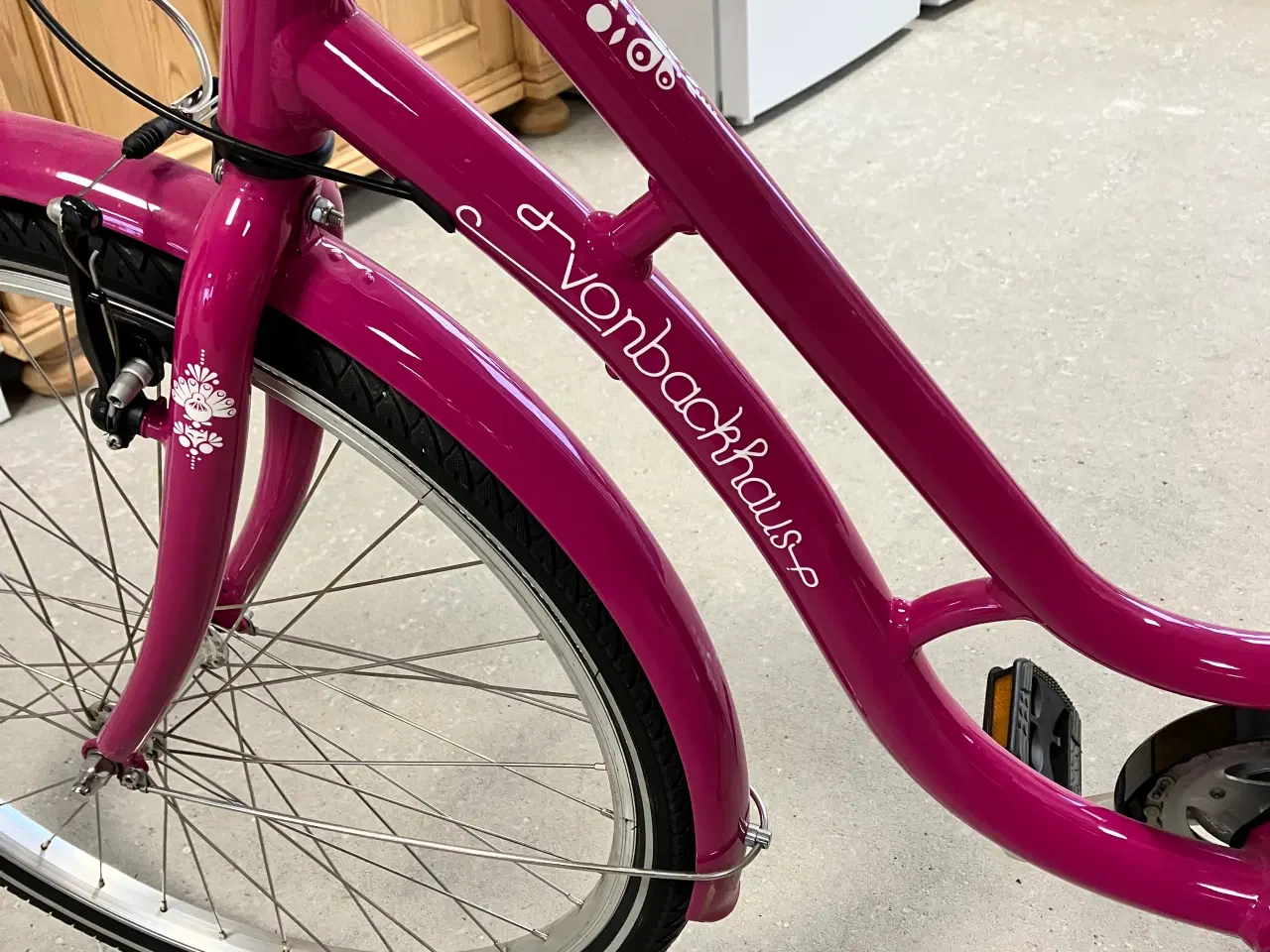 Billede 5 - Von Backhaus pige junior cykel