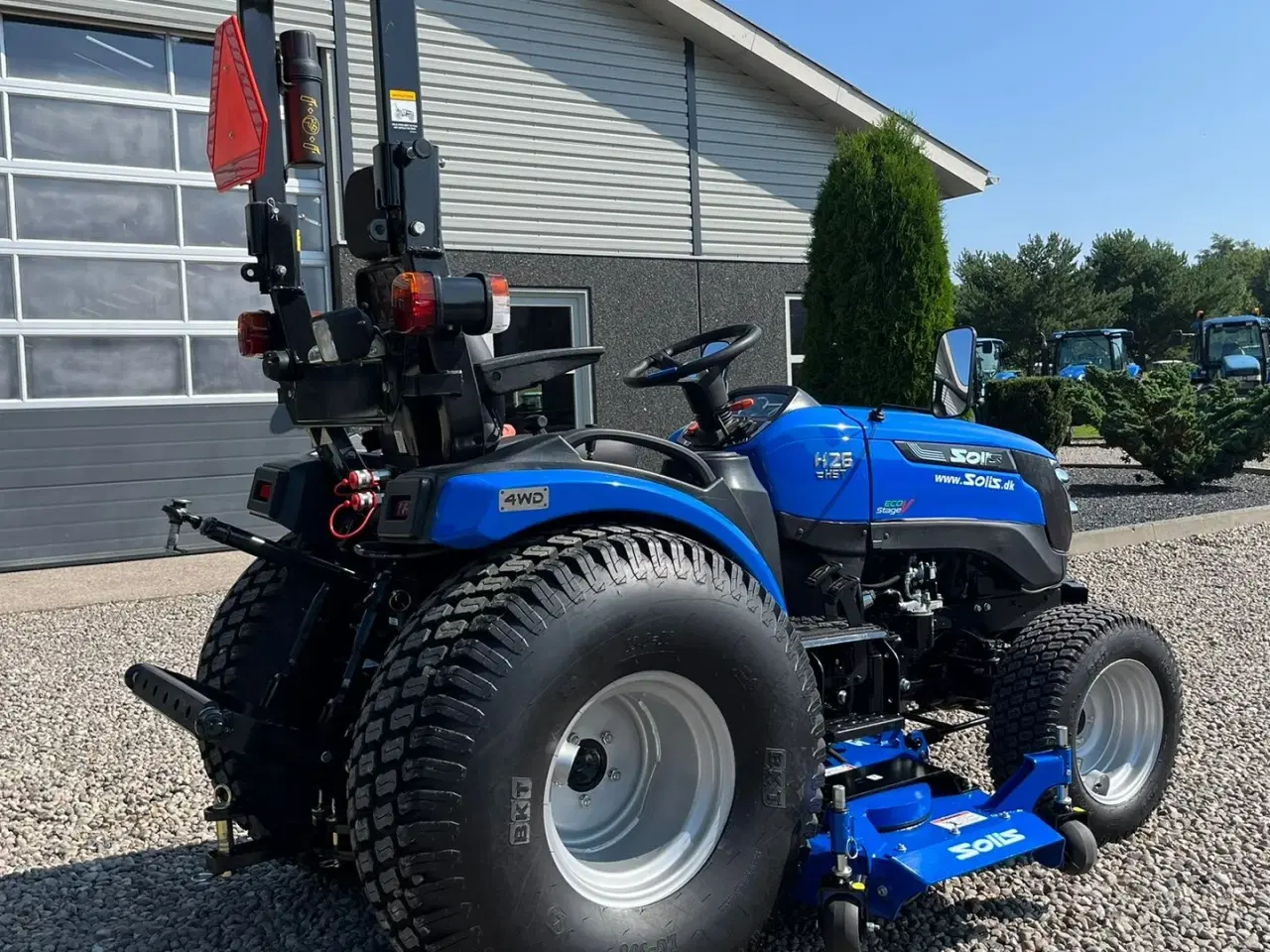 Billede 8 - Solis 26 HST Hydrostat Turf hjul og klipperbord