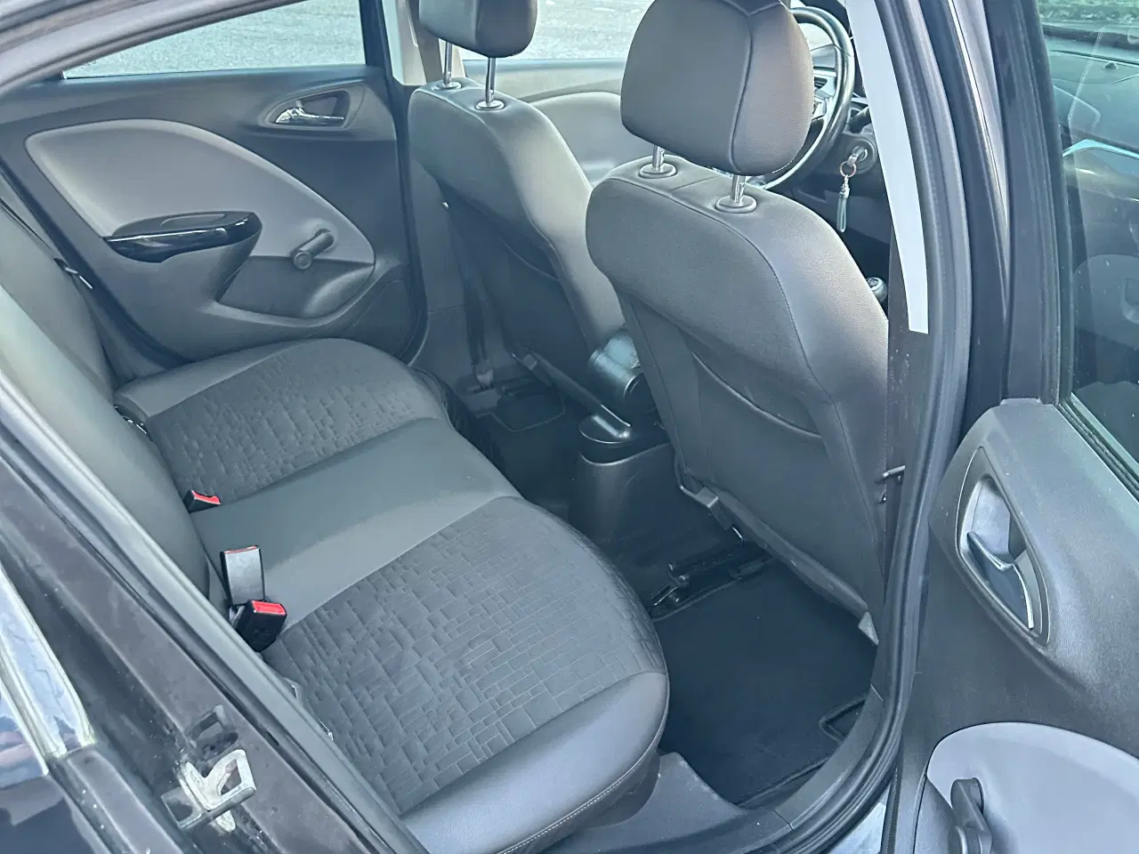 Billede 7 - Speciel Opel Corsa E CarPlay, bakkamera, nyservice