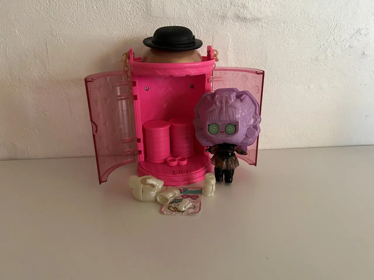 Billede 3 - L.O.L surprise dukke med tilbehør