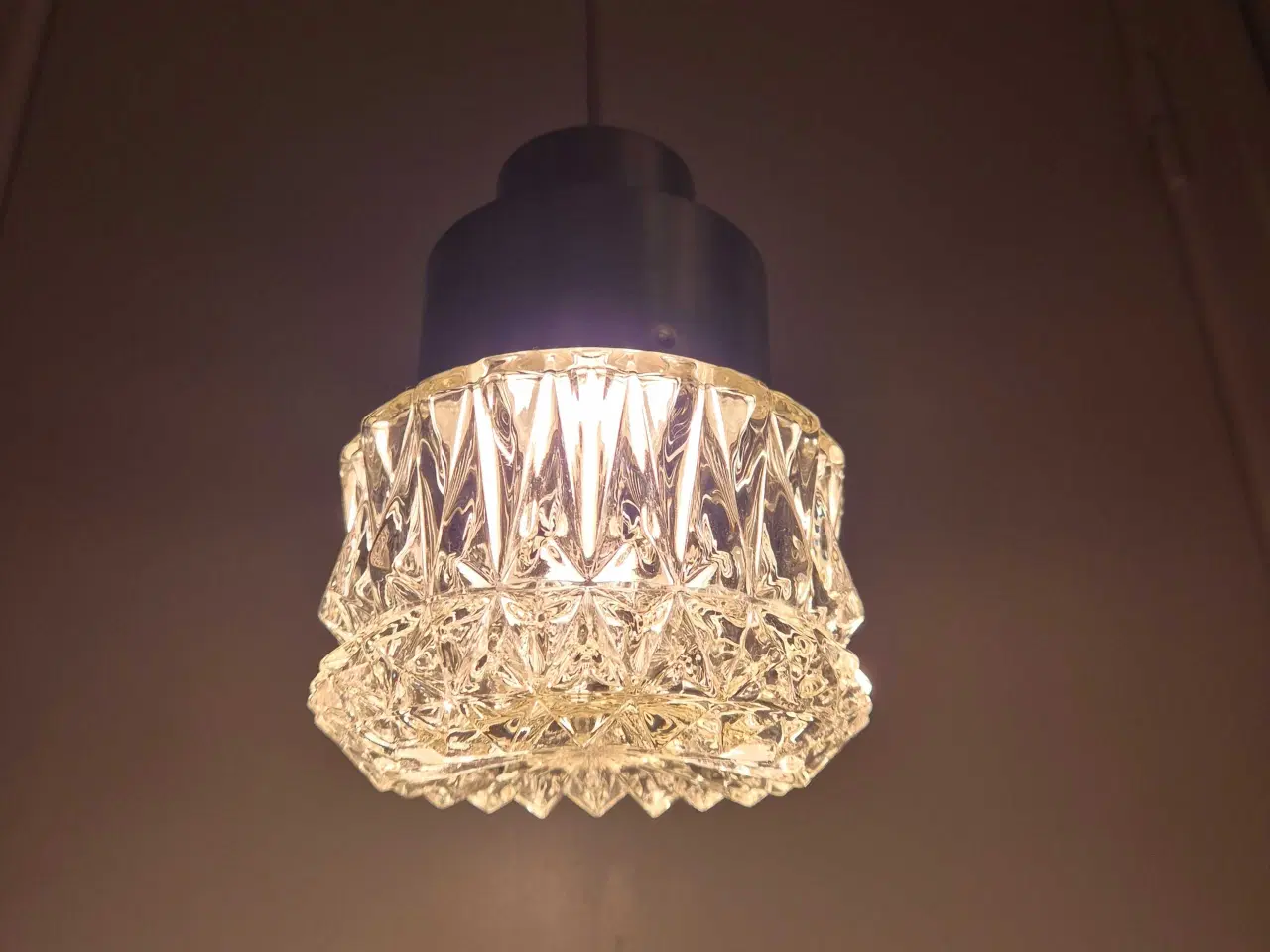 Billede 7 - Sød retrolampe i alu og glas