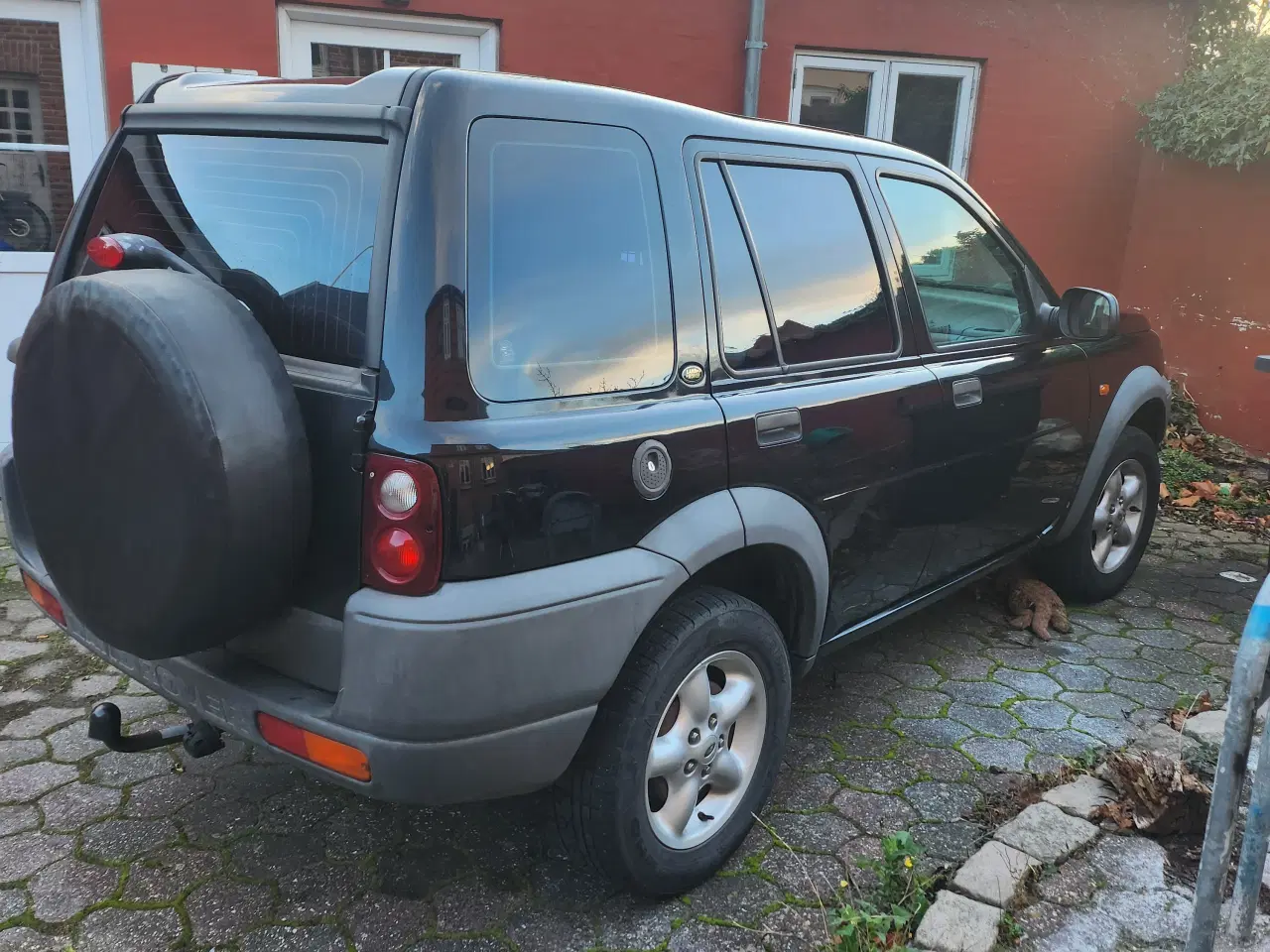 Billede 6 - Land rover 1.8 nedvejet.