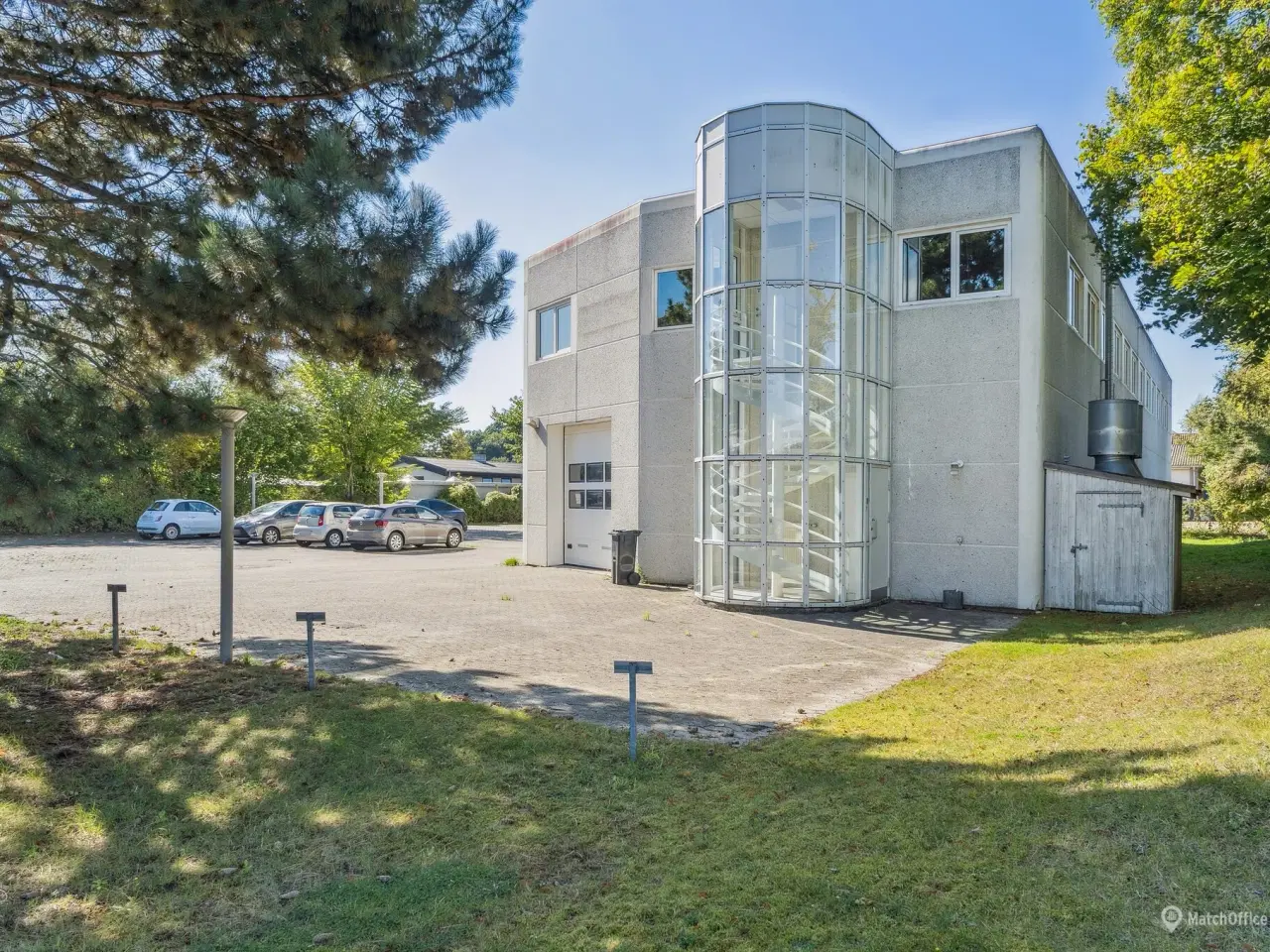 Billede 1 - Regulært lager og kontor på 296 m² - Egen indgang og fleksible indretningsmuligheder