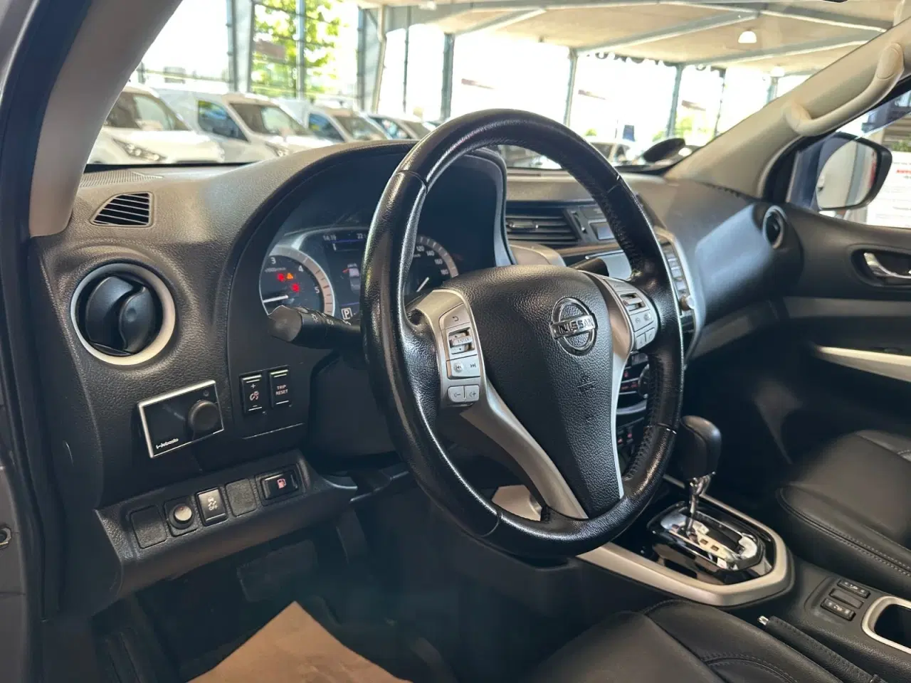 Billede 7 - Nissan Navara 2,3 dCi 190 Db.Kab N-Guard aut.