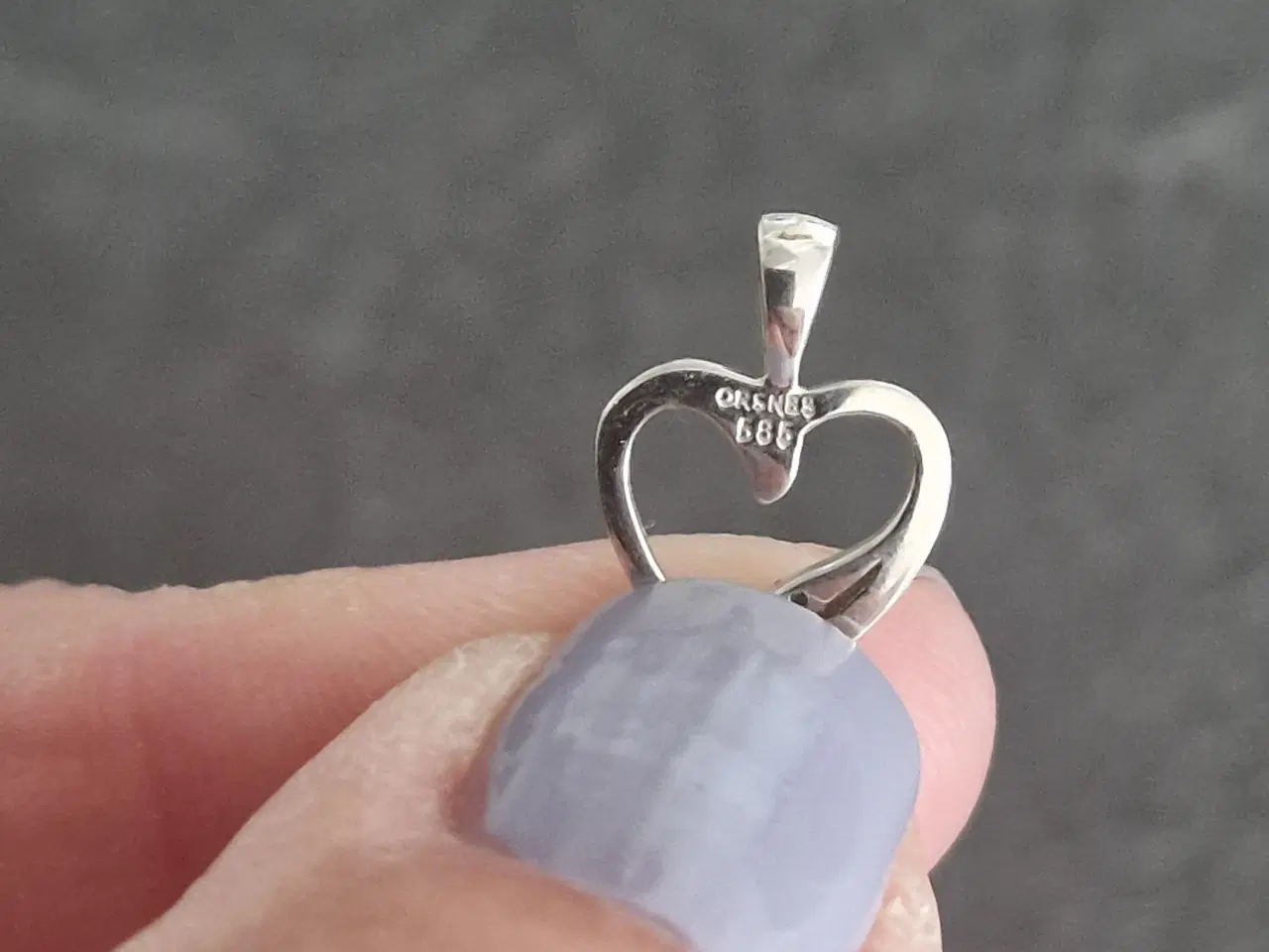 Billede 3 - Hvidgulds hjerte med stel og sølv kæde