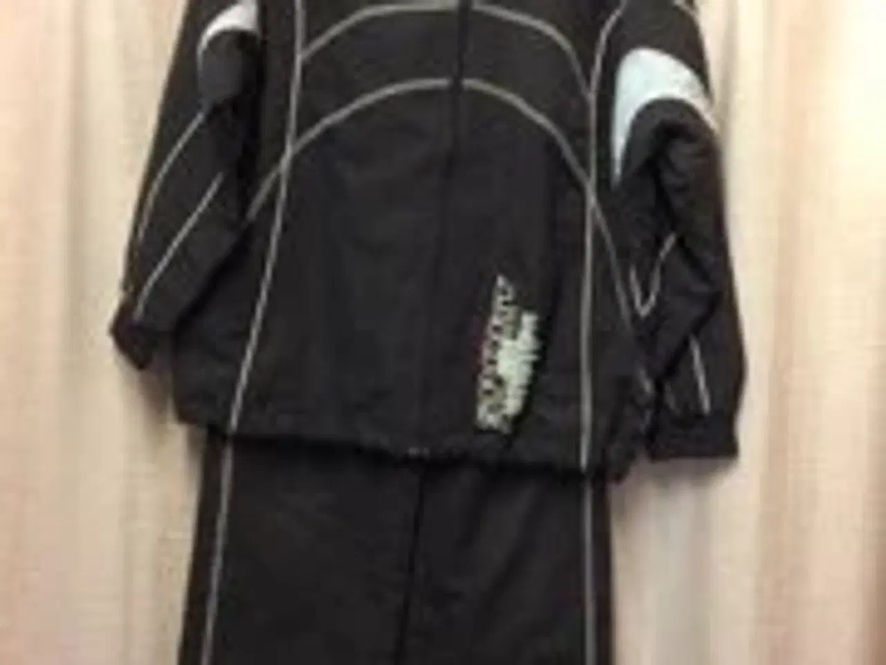 Billede 8 - Drengetøj str. 140 - 10 år