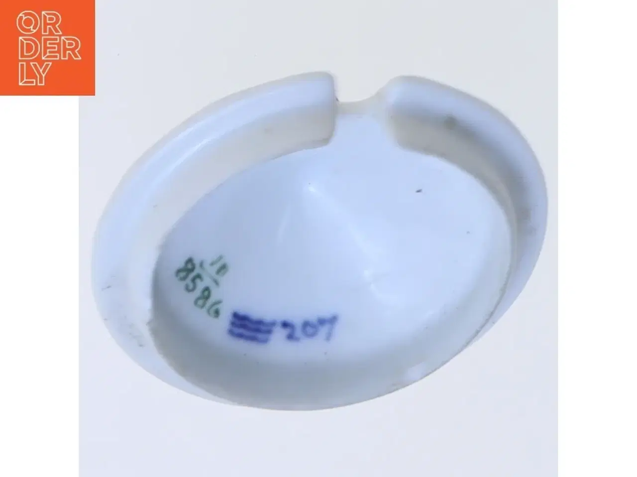 Billede 2 - Royal Copenhagen blå blomst låg 10/8586 (str. Ø 6,5 cm)