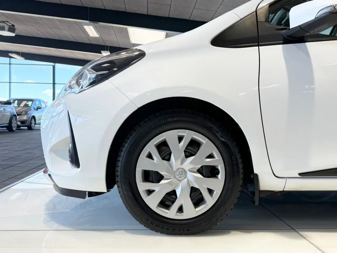 Billede 9 - Toyota Yaris 1,0 VVT-i T1