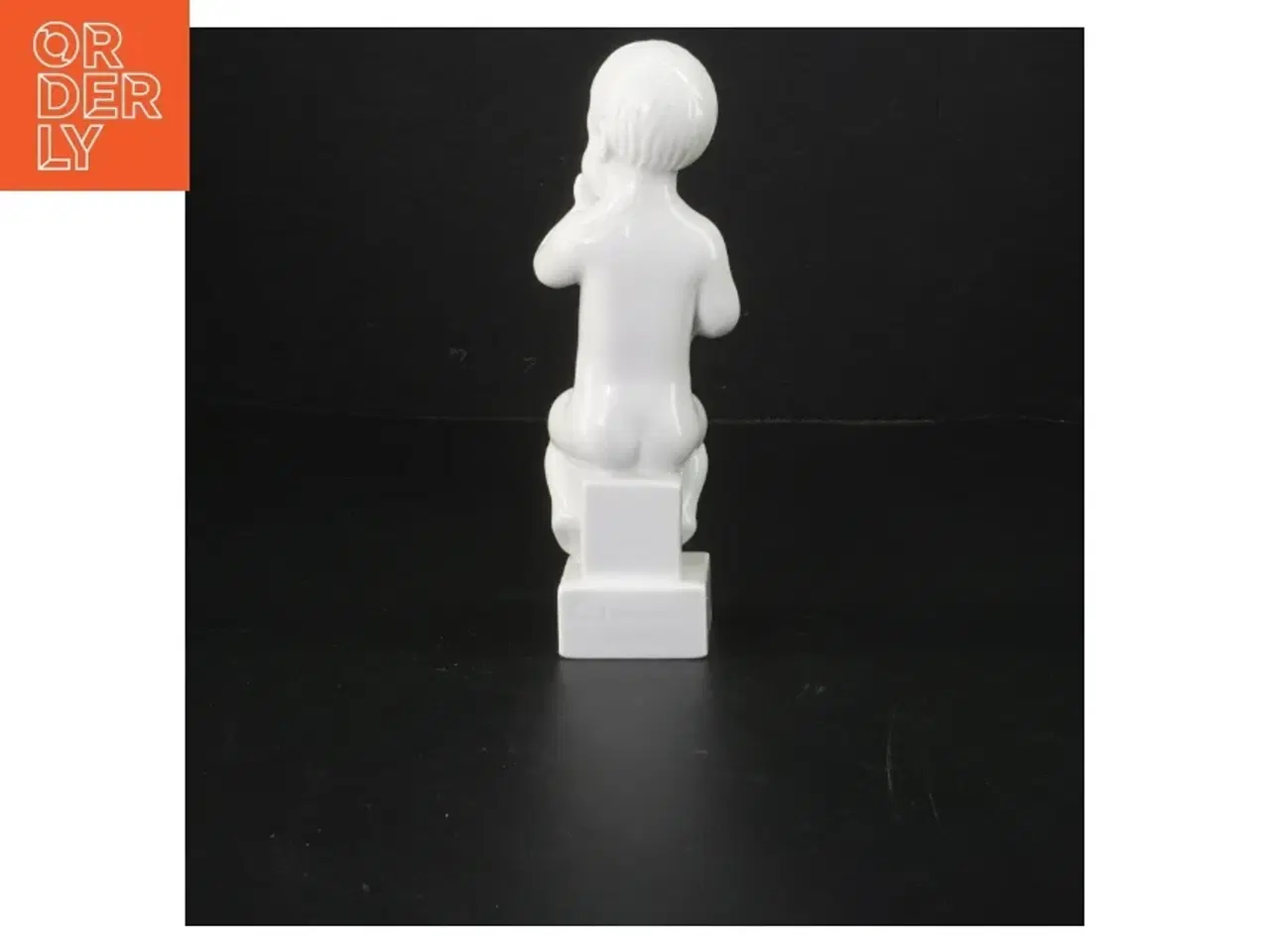 Billede 2 - Hvid keramisk figur fra B&G Copenhagen (str. 18 cm)