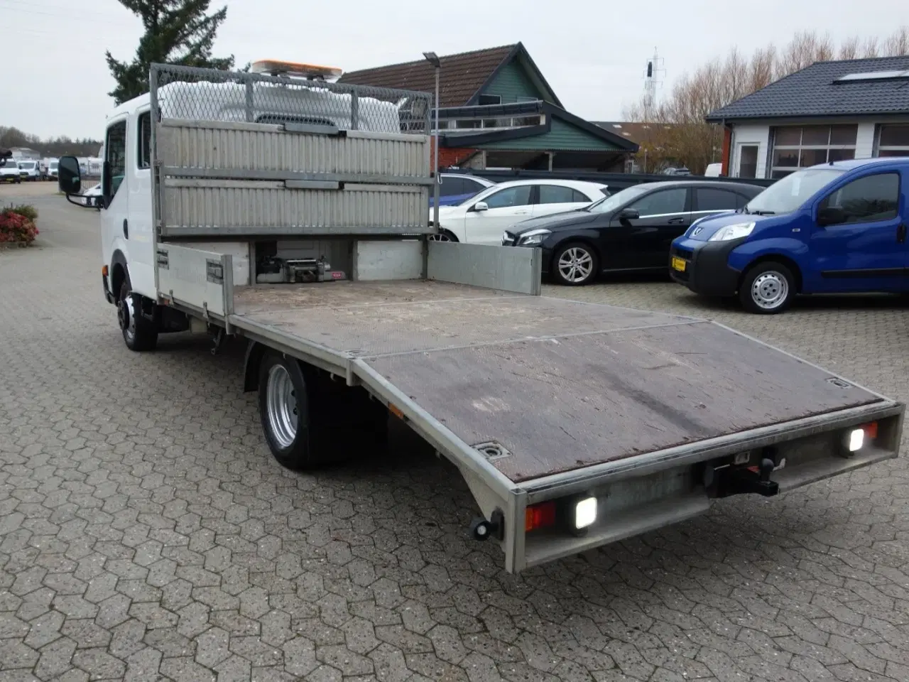 Billede 14 - Nissan Cabstar 2,5 D 35.14 Db.Kab m/lad Comfort 3400