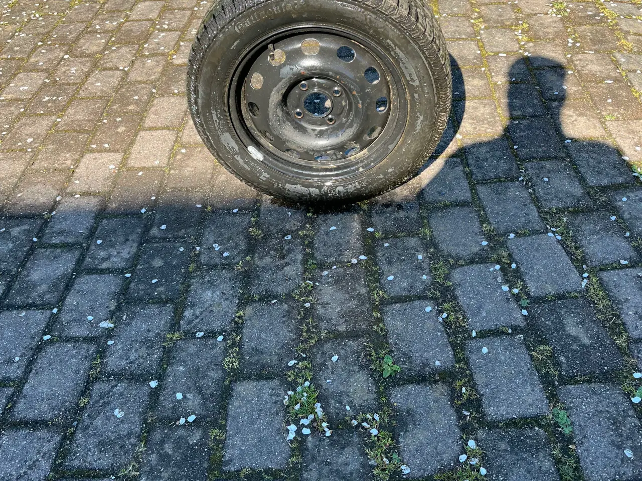 Billede 1 - Bildæk nyt