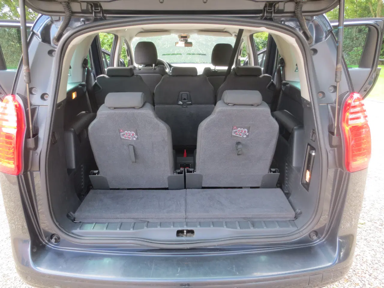 Billede 14 - Peugeot 5008 1.6 HDi 7 Pers År 13 . Nysynet.