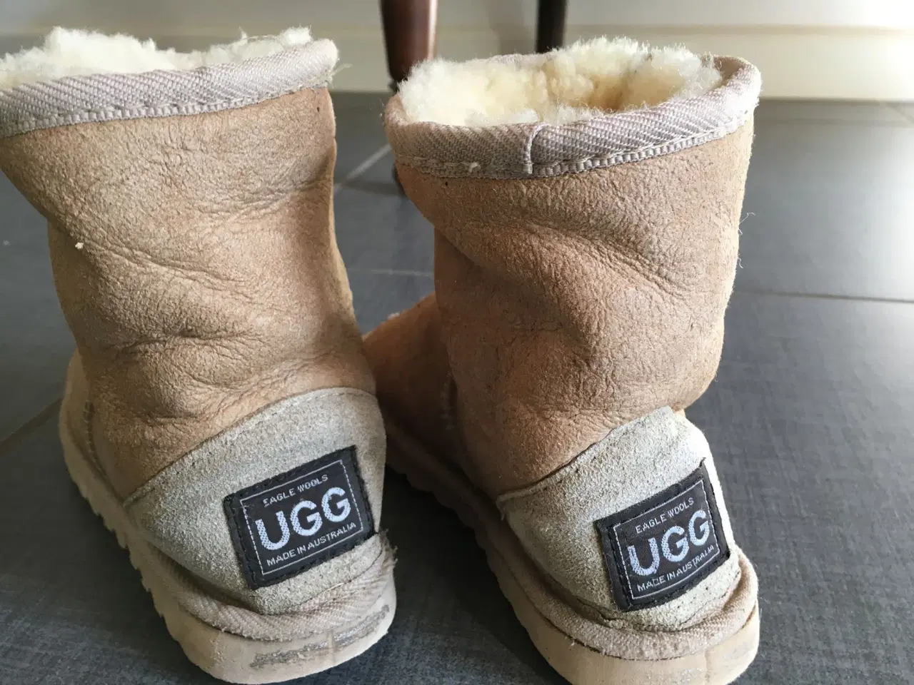 Billede 2 - UGG med foer