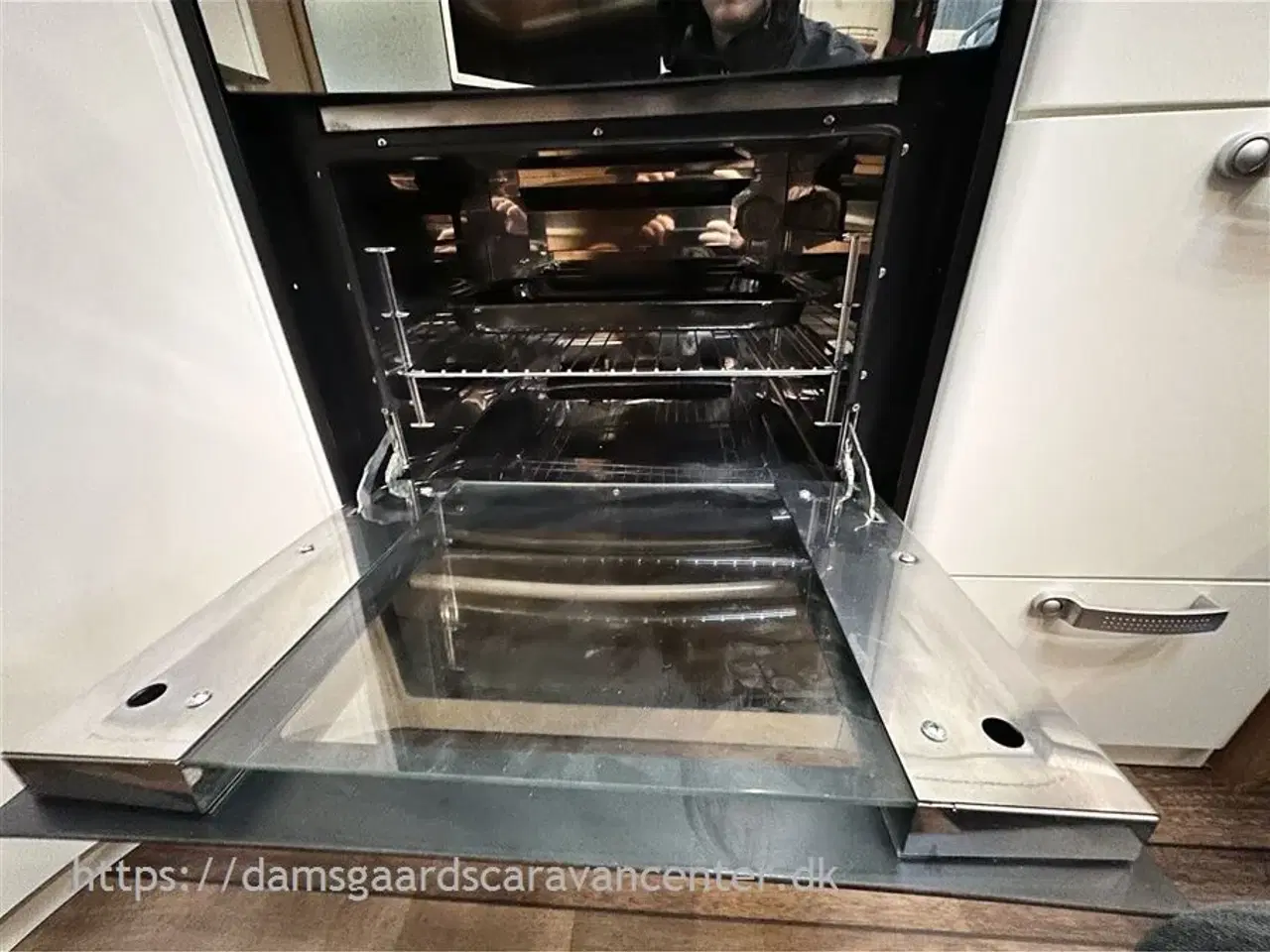 Billede 17 - 2011 - Cabby Comfort 650+ FT White Line Dobbeltseng - Centralvarme - Mover - Fortelt