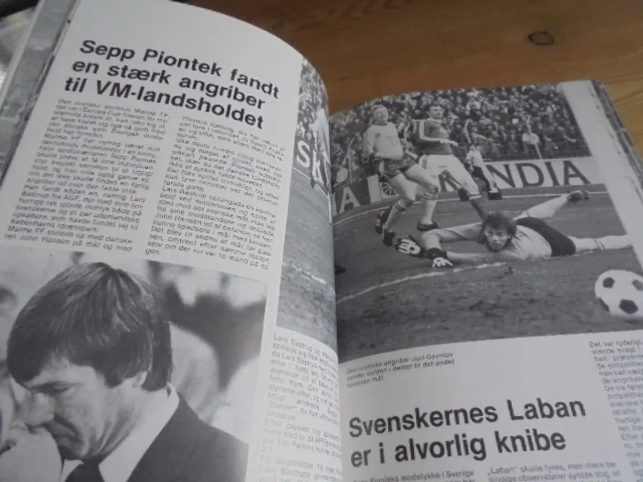 Billede 3 - Fodbold – årets bedste 1980 – god stand  