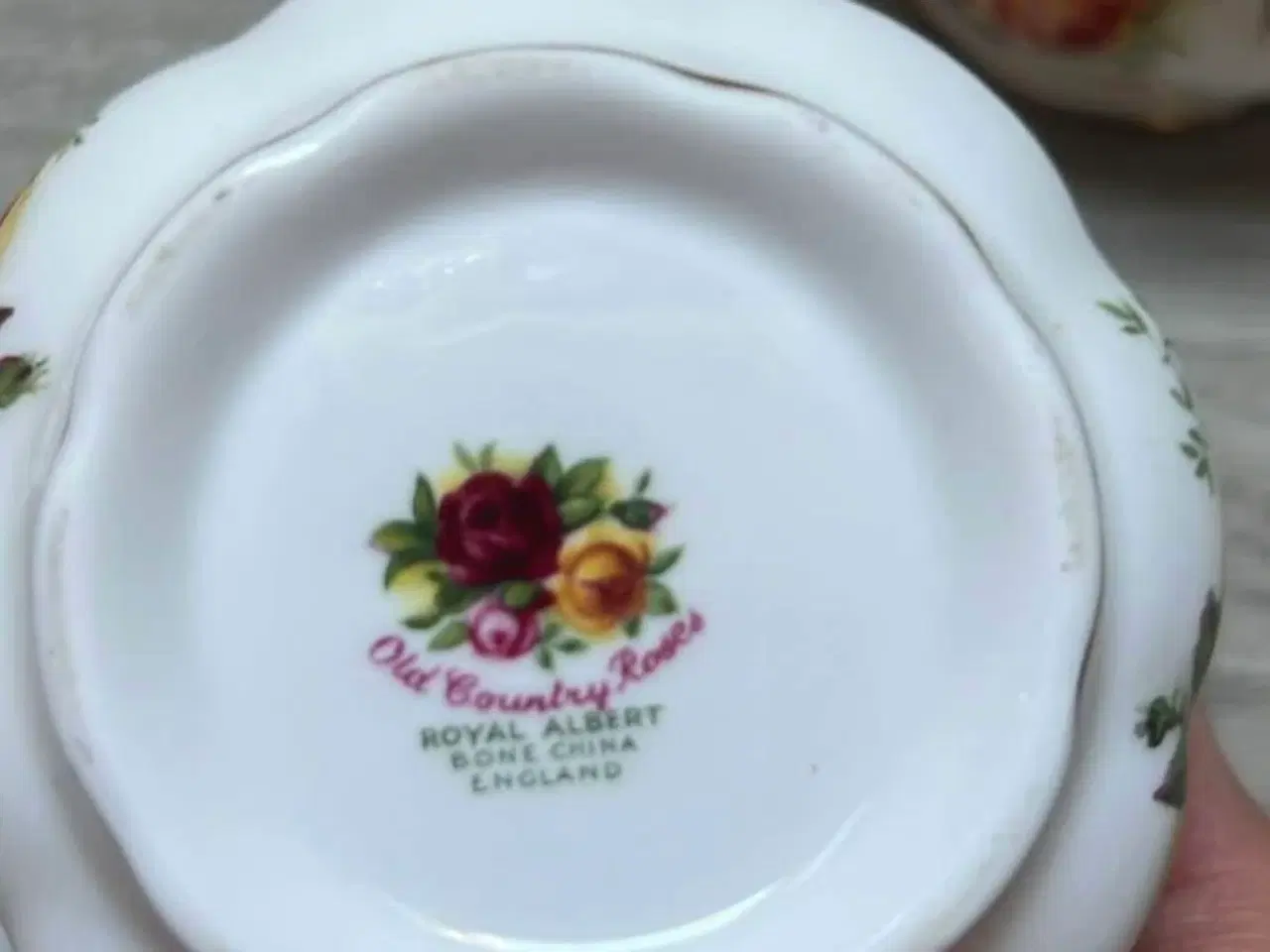 Billede 2 - Royal Albert - priser fra 10 kr og op
