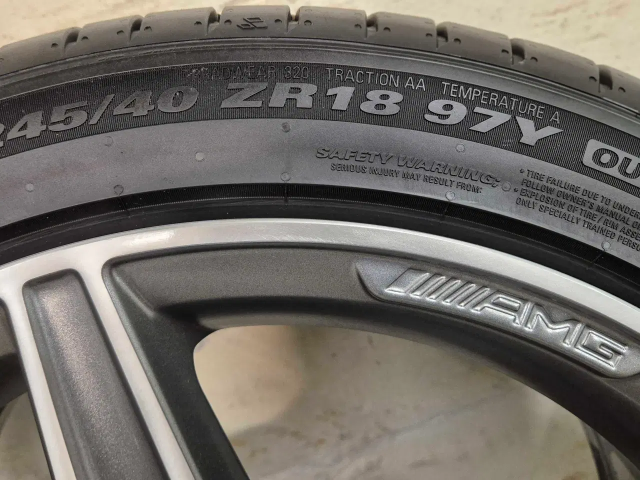 Billede 4 - MERCEDES "AMG" ORIGINAL MED NYE SOMMERDÆK 