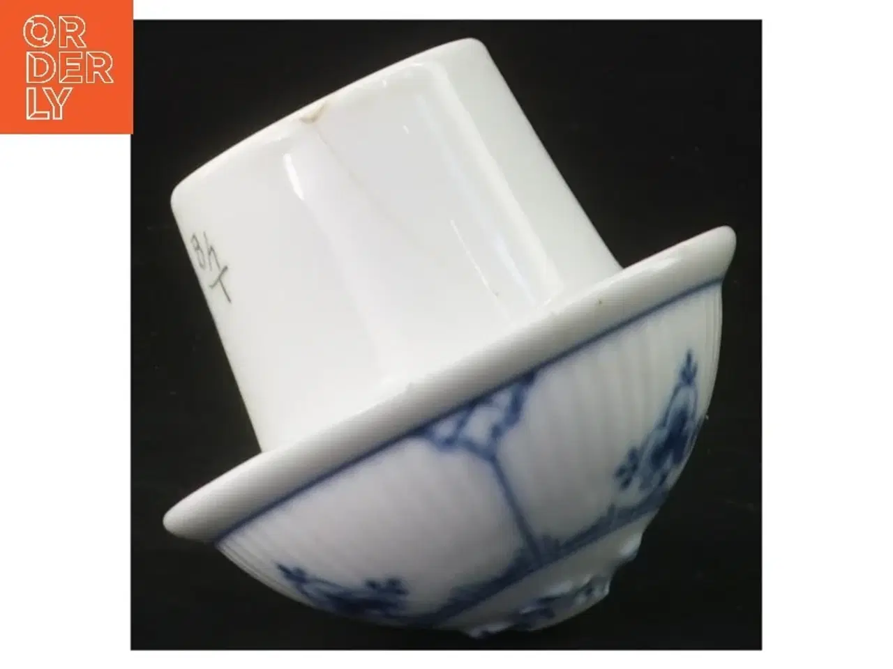 Billede 2 - Tekande i porcelæn med musselmalet dekoration fra Royal Copenhagen (str. 24x20 cm)