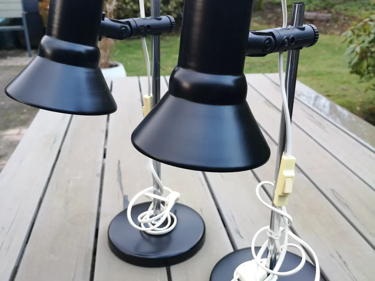 Billede 2 - Retro bord-/skrivebordslampe fra Horn design