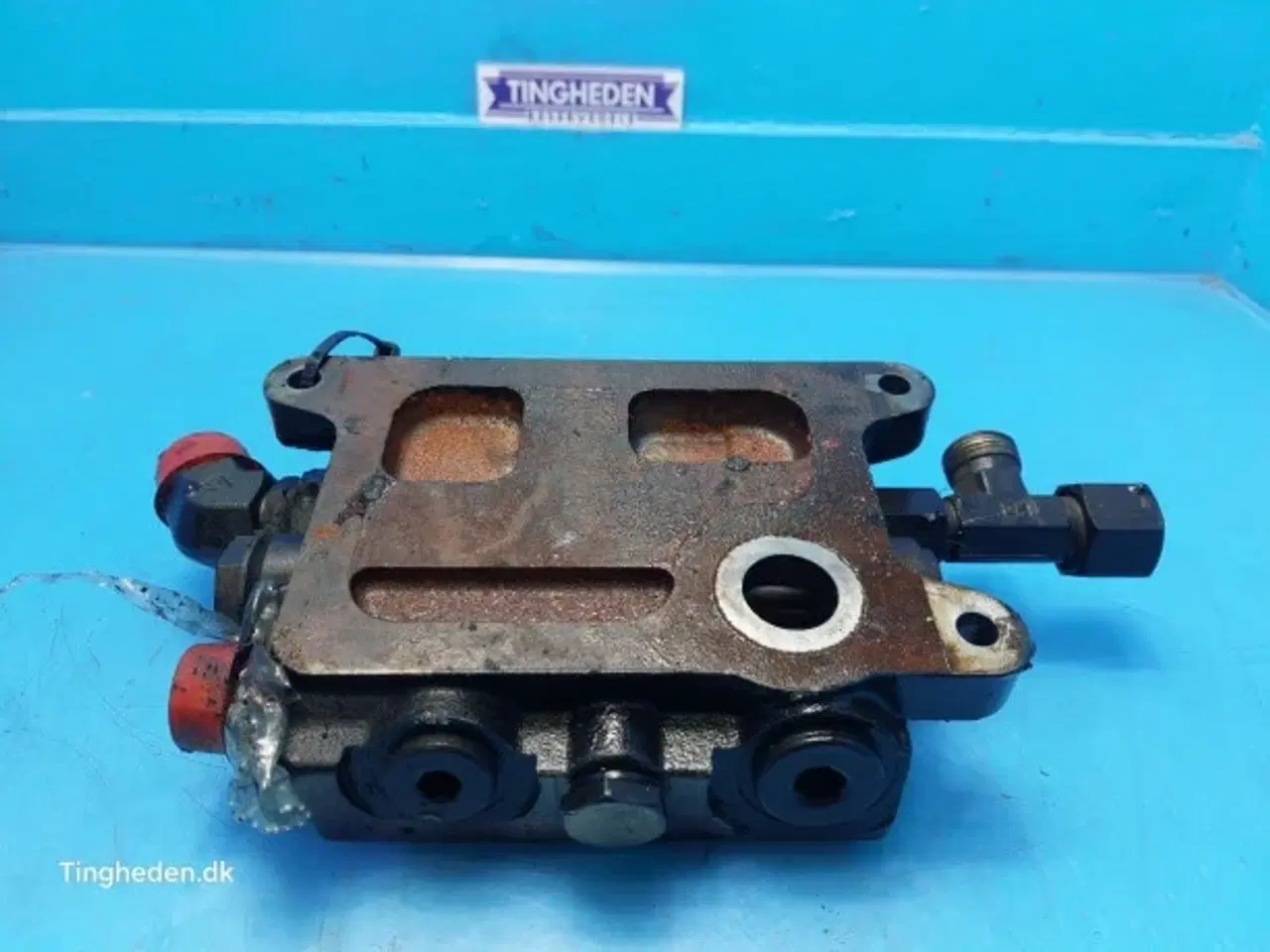 Billede 8 - New Holland T6 Hydraulikventil 84142195