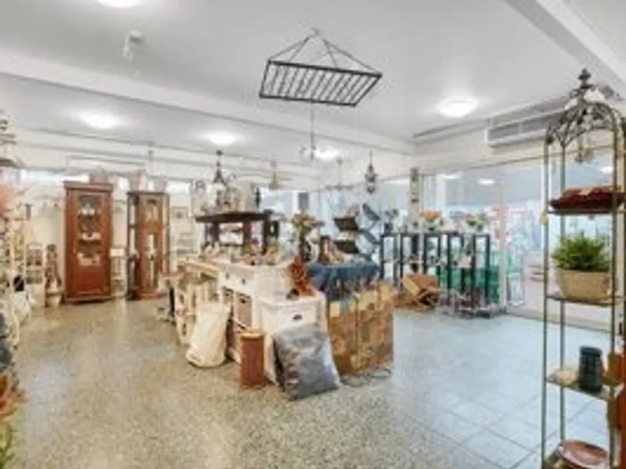 Billede 7 - KØB eller lej butik