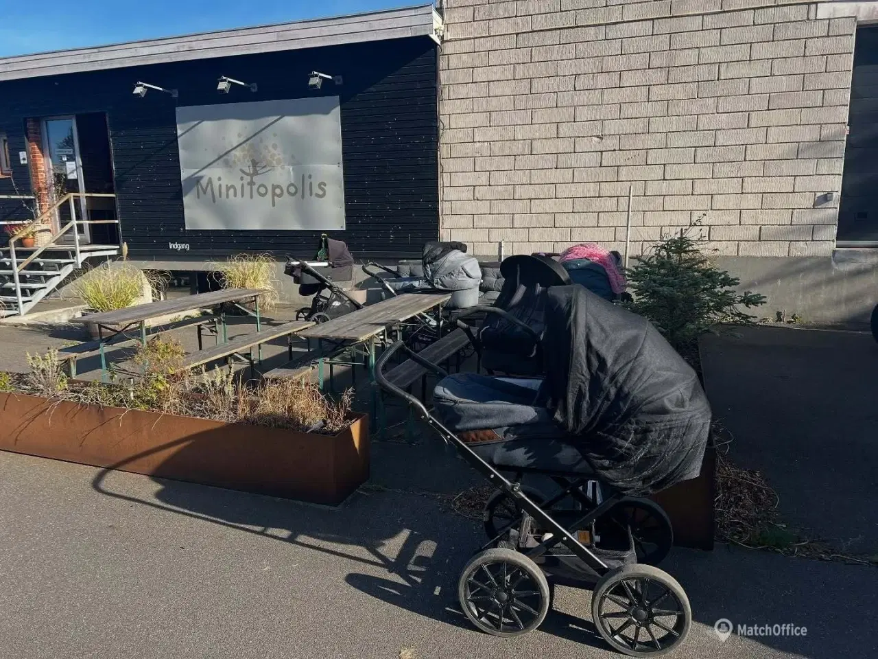 Billede 26 - Regulært flot butikslokale. Butik. Showroom. Kontor. Lager. Værksted og lign