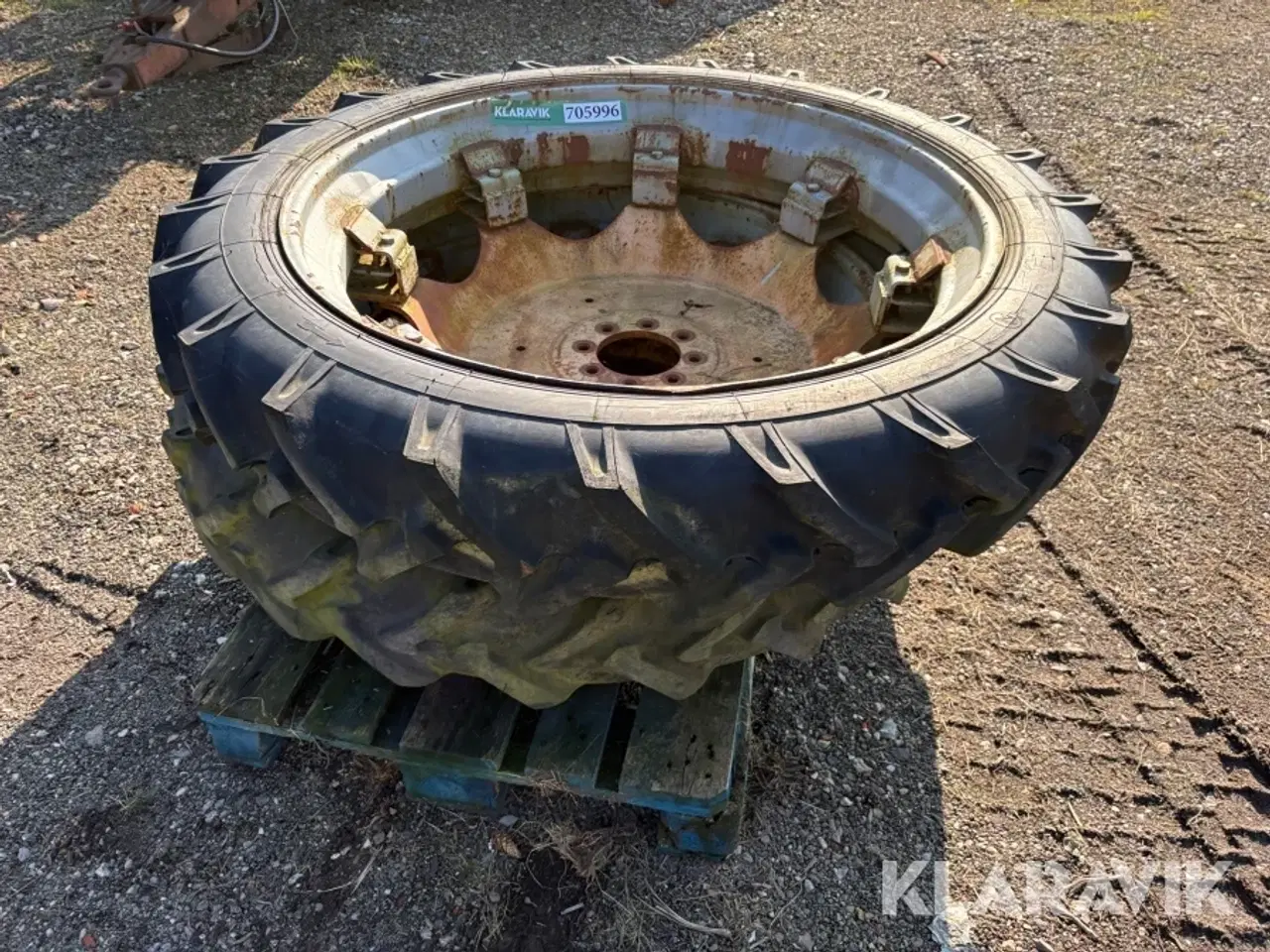 Billede 4 - Dæk på fælge 2 styk