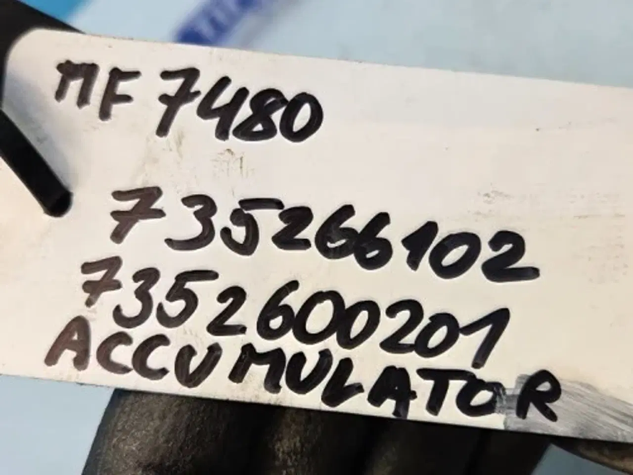 Billede 3 - Massey Ferguson  7480  Akkumulator  735266102