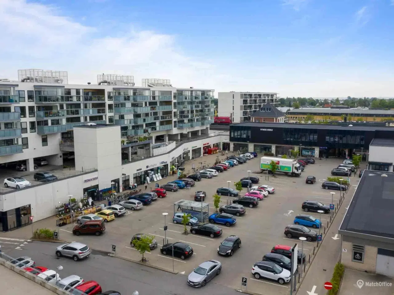 Billede 2 - Går du med drømmen om egen butik i et attraktivt indkøbsområde i hjertet af Vallensbæk?