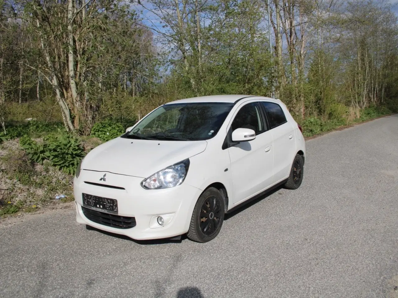 Billede 2 - Mitsubishi Space Star 1,2 Black & White