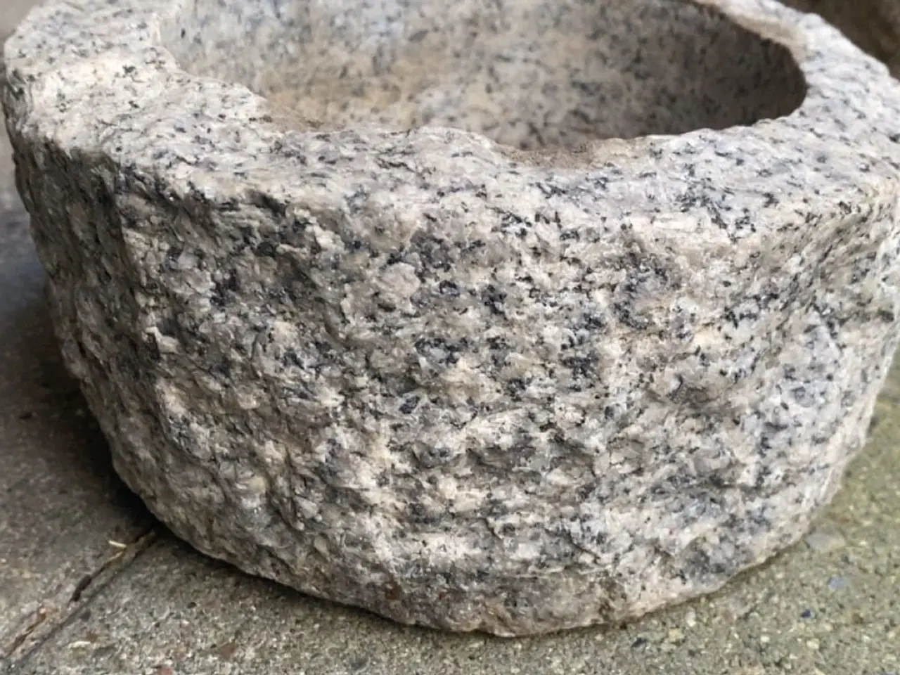 Billede 3 - Granitskål rund udendørs skål grå