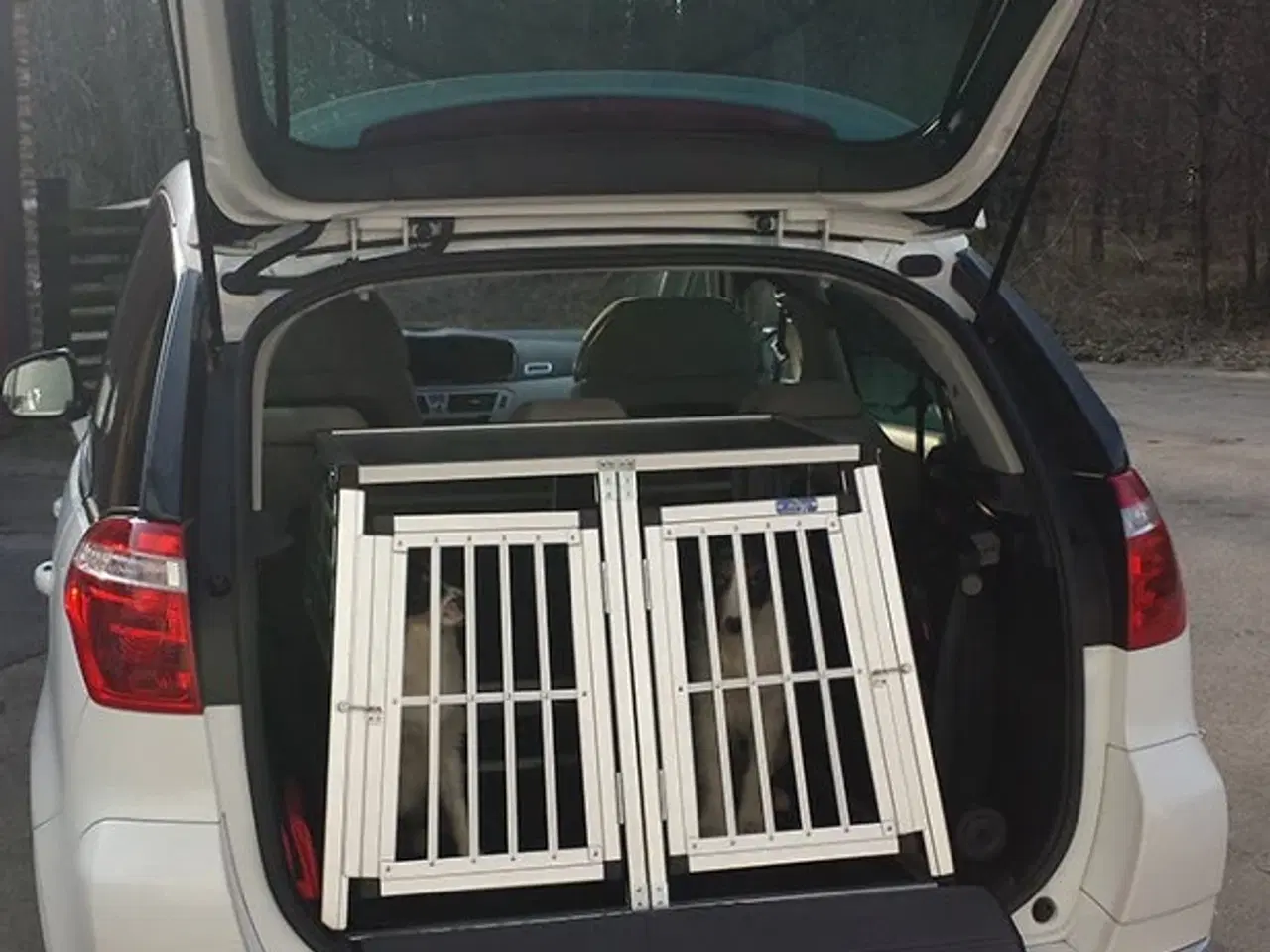 Billede 2 - Dobbelt Hundebur Doggy 12