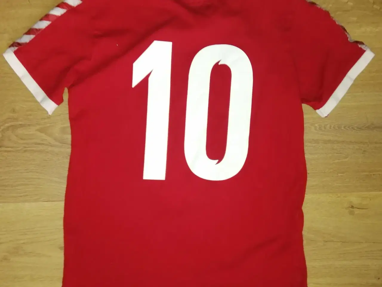 Billede 1 - DANMARK TRØJE NR 10 "ERIKSEN", STR. 12 ÅR, FLOT 