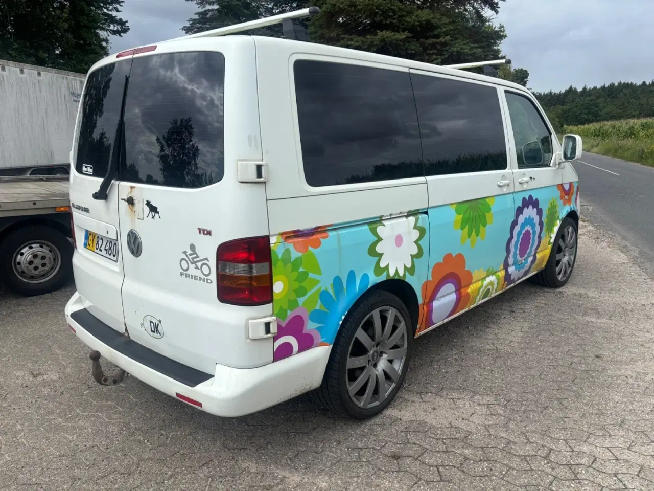 Billede 3 - VW Transporter 2,5 TDi 174 Kassevogn kort