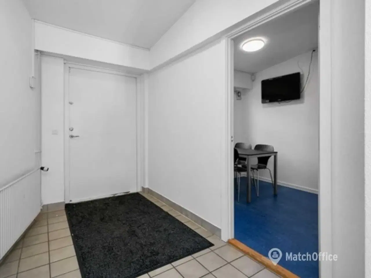 Billede 13 - Lys og synlig erhvervslejemål i Horsens midtby – ideelt til butik. kontor eller klinik